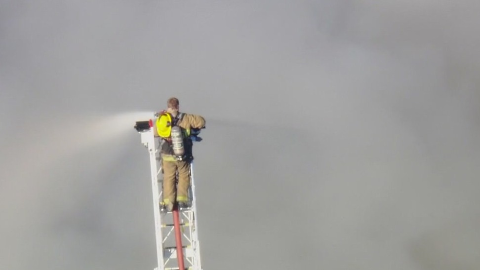 LAFD knocks down fire in Boyle Heights