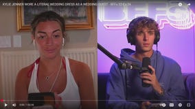 Barstool's 'BFFs' podcast hits Chicago with live tour stop | ChicagoNOW