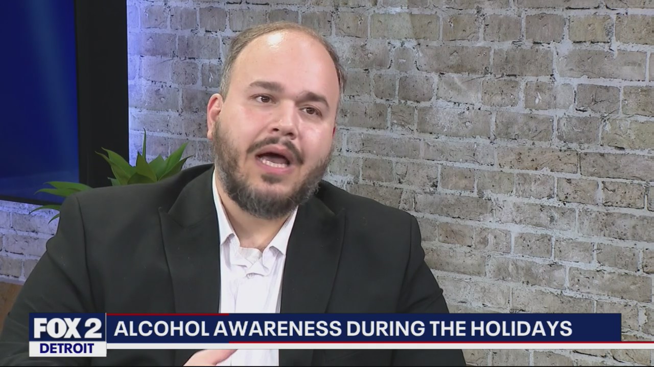 Holiday celebrations bring drinking danger to those in recovery