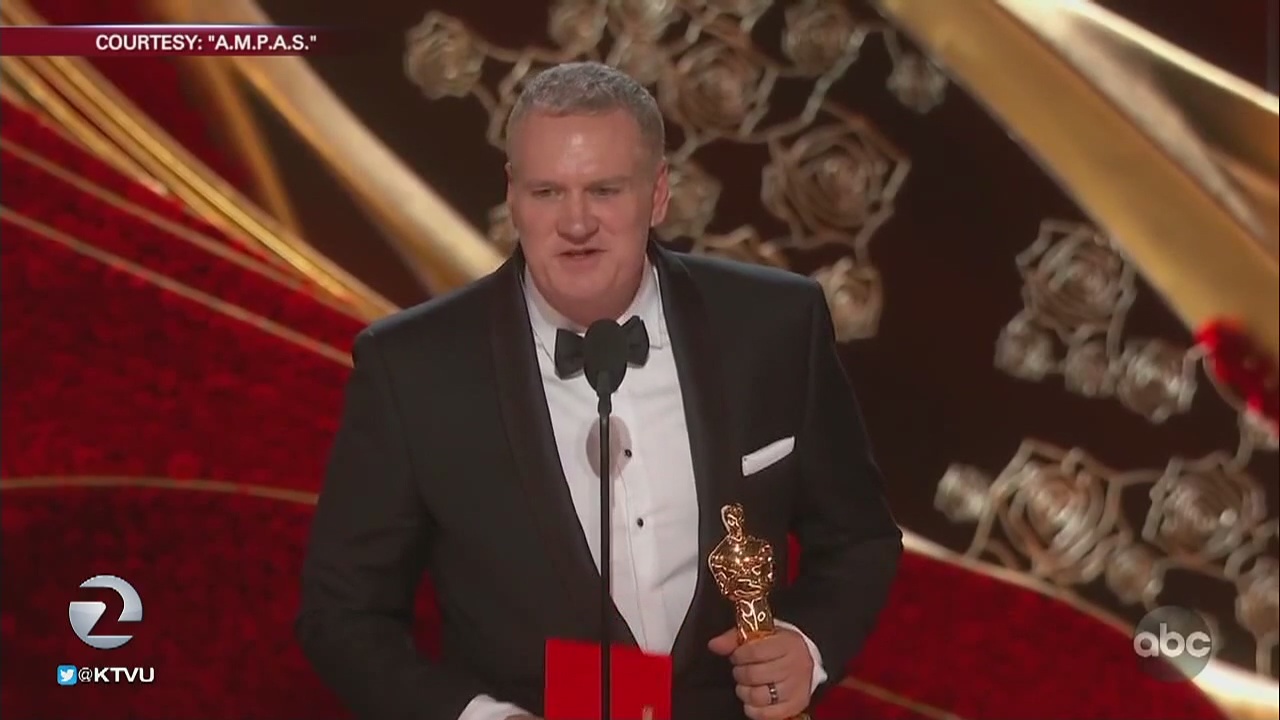 Oscar winner gives a nod to his hometown of San Jose