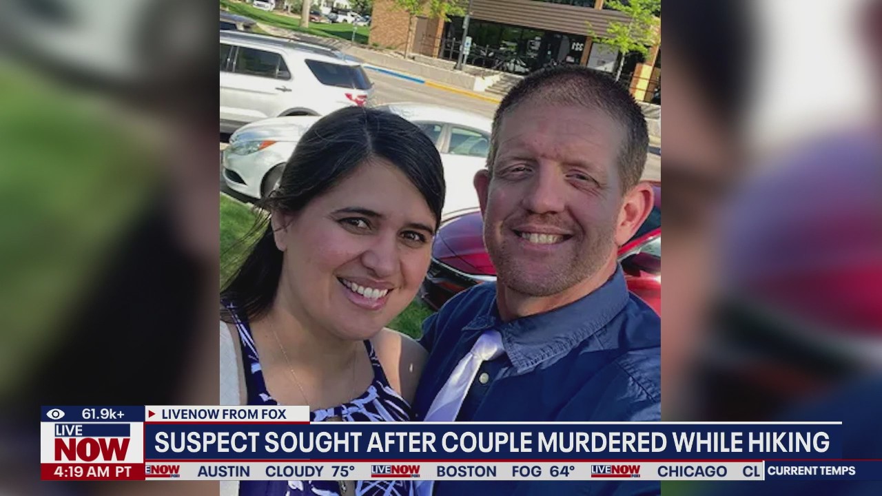 Couple killed while hiking in Arkansas state park