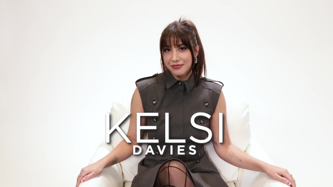 Inside Kelsi Davies’ Psychic World: Viral Ghost Hunts, Haunted Dolls & ‘Kelsi Davies: Haunt Escape’ | The Sit