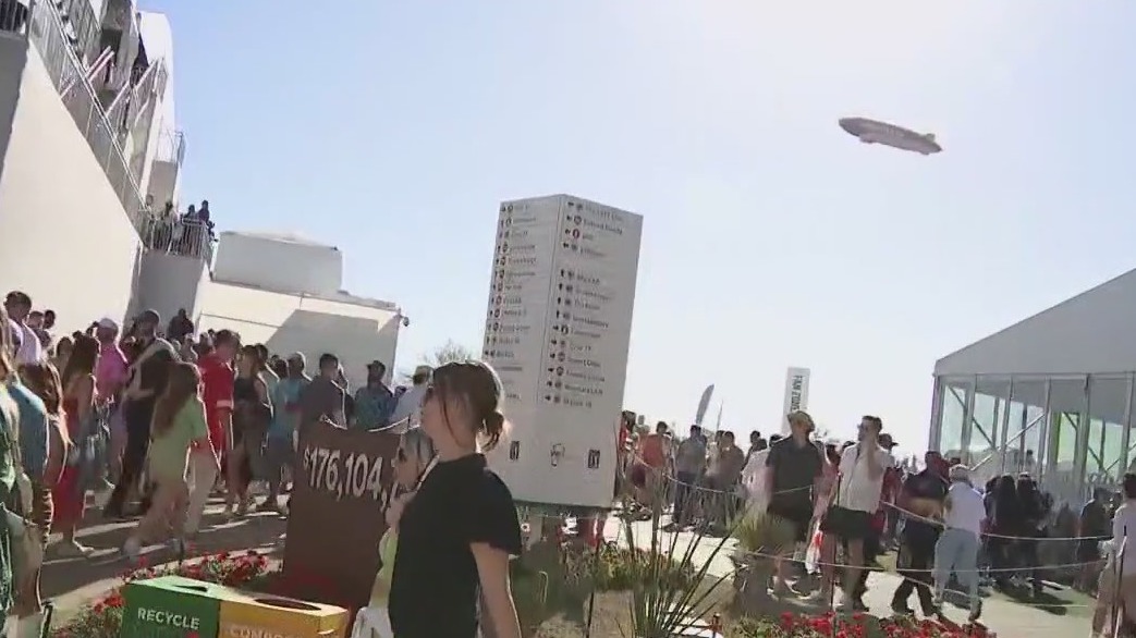 Fun at the WM Phoenix Open on a sold out day