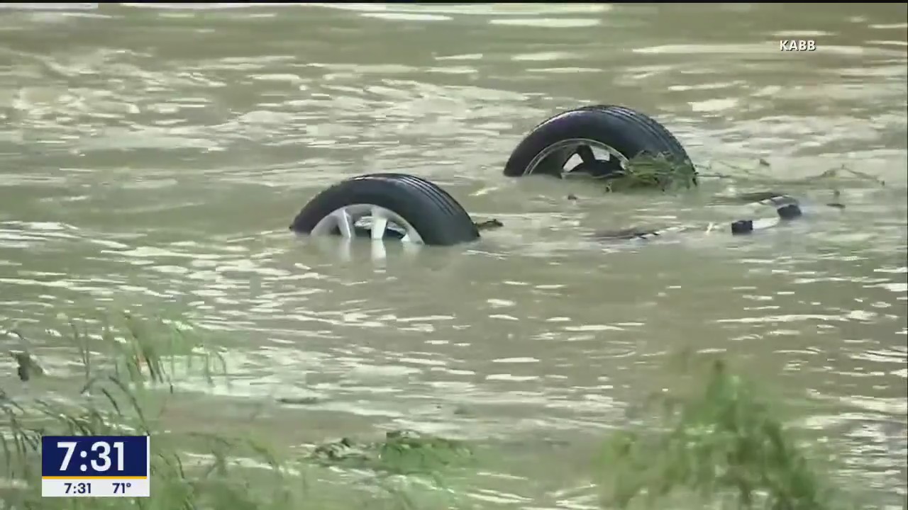 5 dead in San Antonio flash flooding