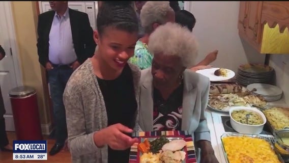 Founder of 1% better invites community to holiday meal distribution