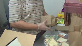 Justa Center provides free meals to homeless seniors