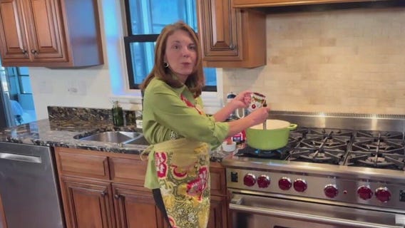 The Cooking Mom: Mulled apple cranberry cider