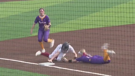 HS softball playoffs: Liberty Hill vs Rouse