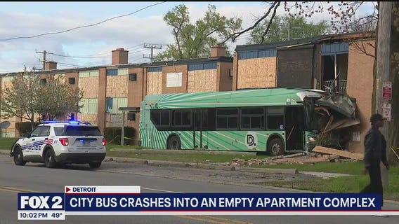 Bus crashes into apartment complex in Detroit