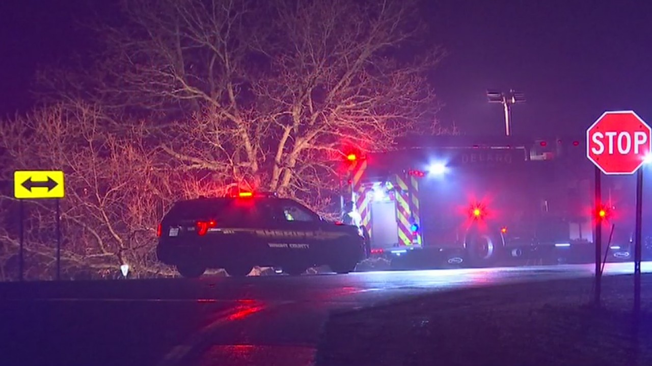 Deadly overnight crash in Delano, MN