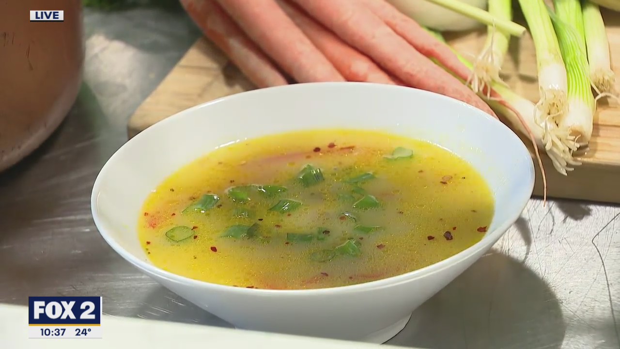 Meatless Monday: Ginger Coconut Detox Soup