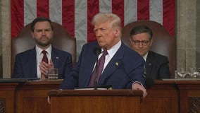 Trump address: Heckler lawmaker kicked out