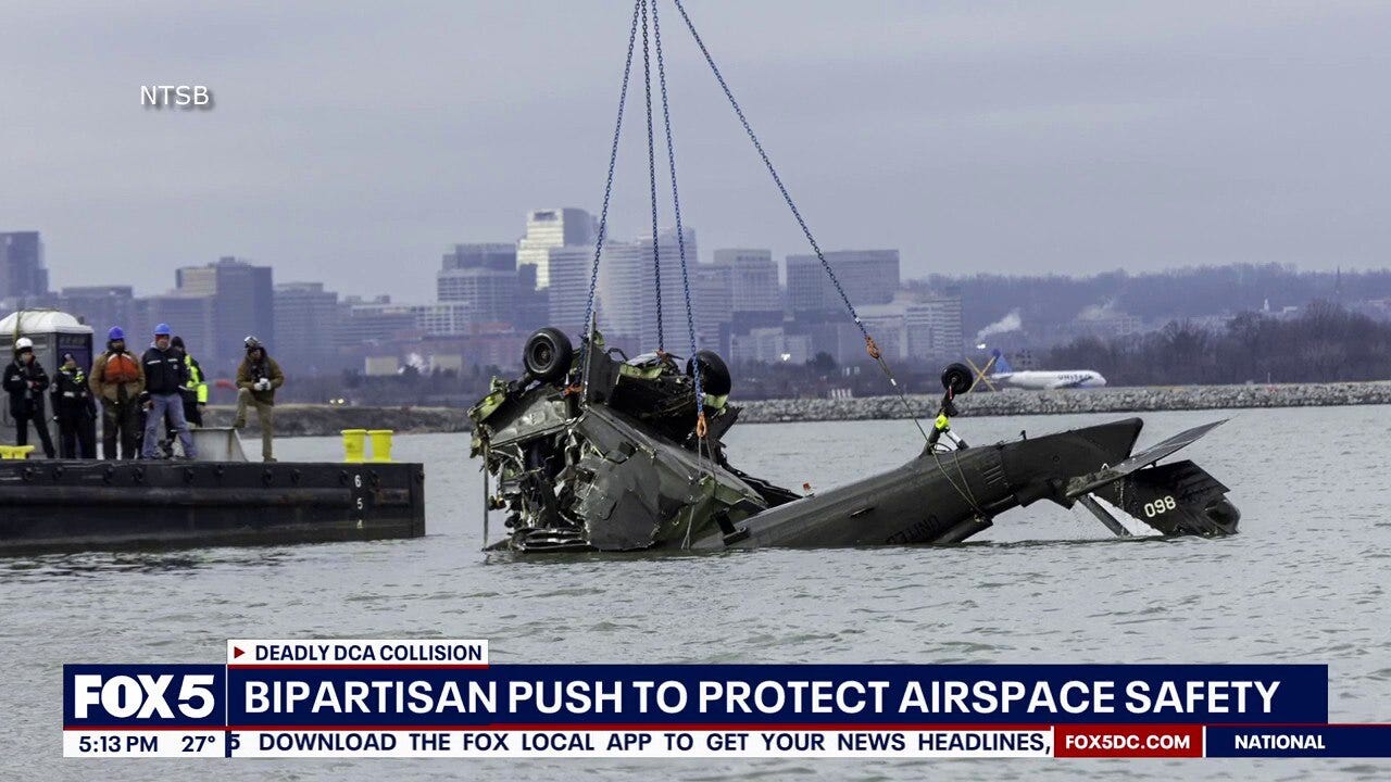 Senators push to protect DC airspace safety