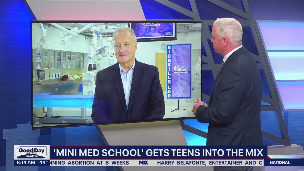 Seattle Science Foundation's 'Mini Med School' gives teens hands-on training