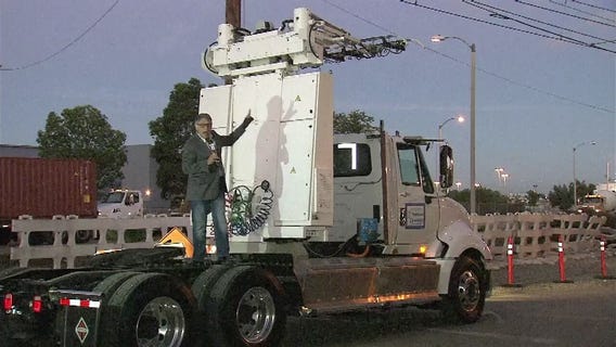 Hybrid trolley trucks debut in Port of LA, Long Beach