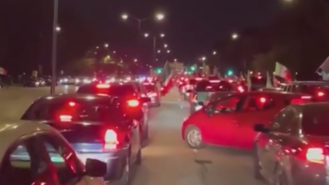 Chicago officials warn of heavy traffic this weekend due to Mexican Independence Day parades