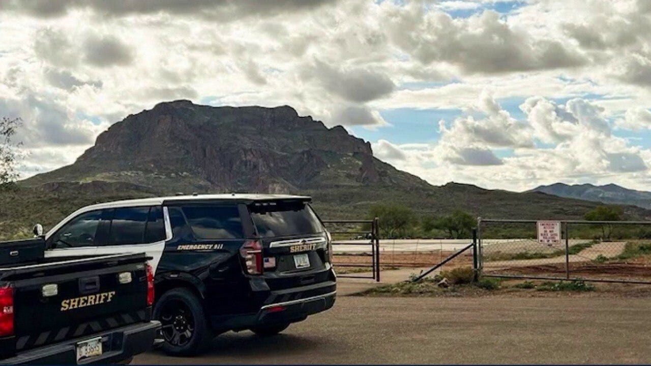 4 killed in Superior helicopter crash