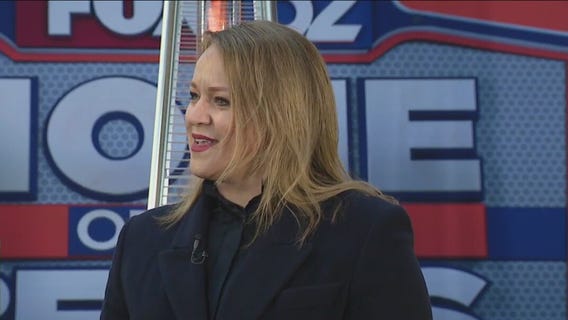 Chicago Bears honor U.S. Navy Reserve captain as part of Salute to Service Week