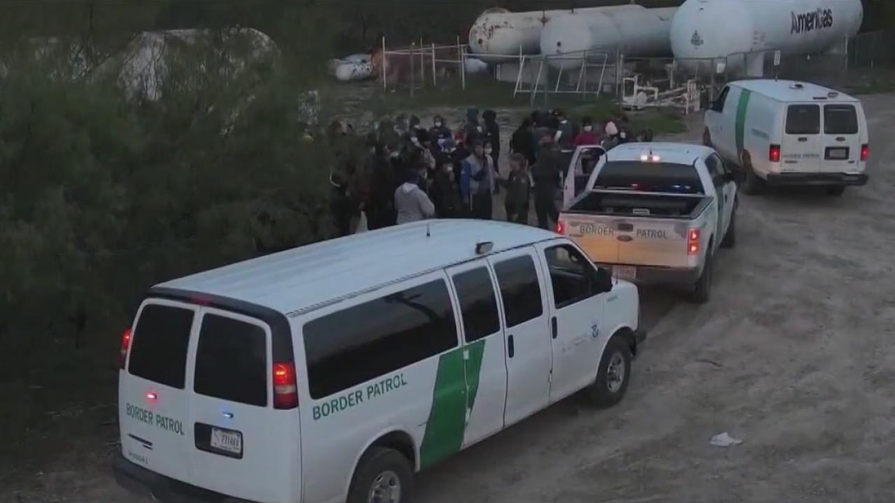 Illegal border crossings surge to highest of Biden's term