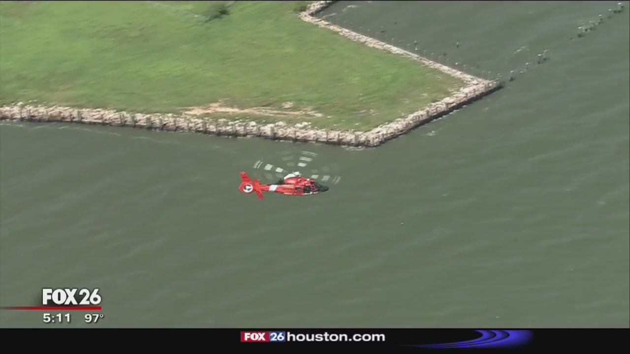Body found of missing Kemah worker who dove off pier to help kayaker
