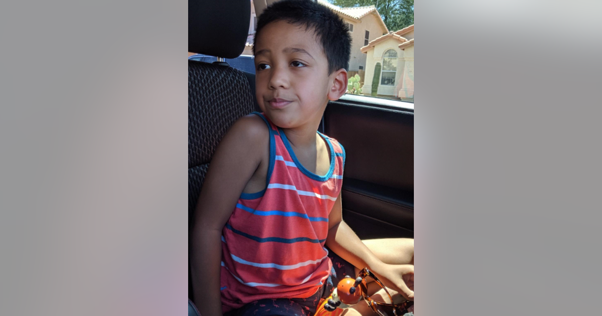 Gilbert police: Child found alone reunited with family | FOX 10 Phoenix