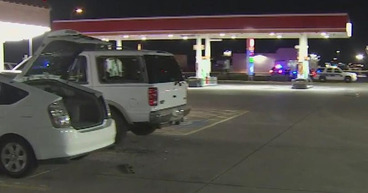 Suspect sought after man shot at west Phoenix gas station | FOX 10 Phoenix