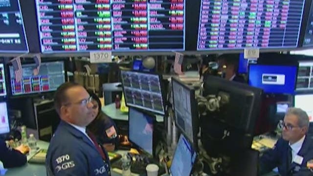 Experts weigh in on the Dow's worst drop of the year