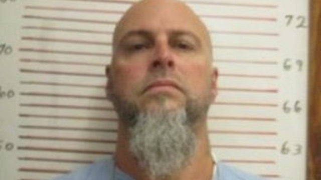 Tennessee prison employee killed; inmate escapes on tractor