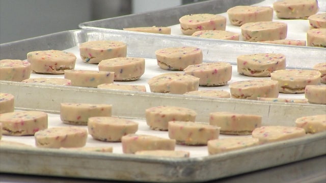 Made In Arizona: Woman turns father's cookies into local business
