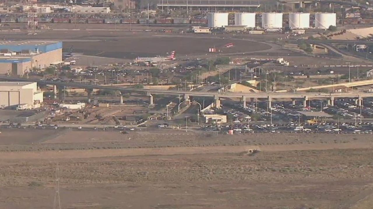 New parking program at Sky Harbor helps save passengers time and money