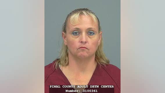 Ex-Eloy corrections officer pleads guilty to sex with inmate