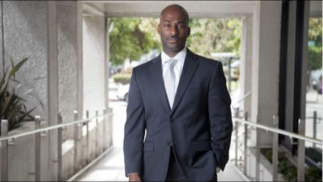 Felons could soon start serving on juries in California for the first time