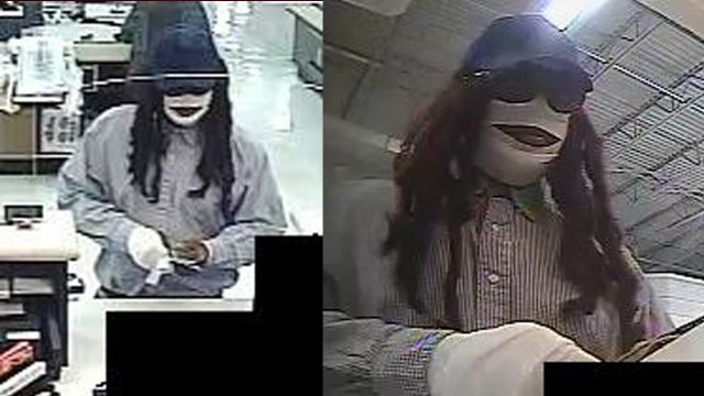 FBI searching for 'Mummy Marauder' who robbed Houston bank on Friday the 13th