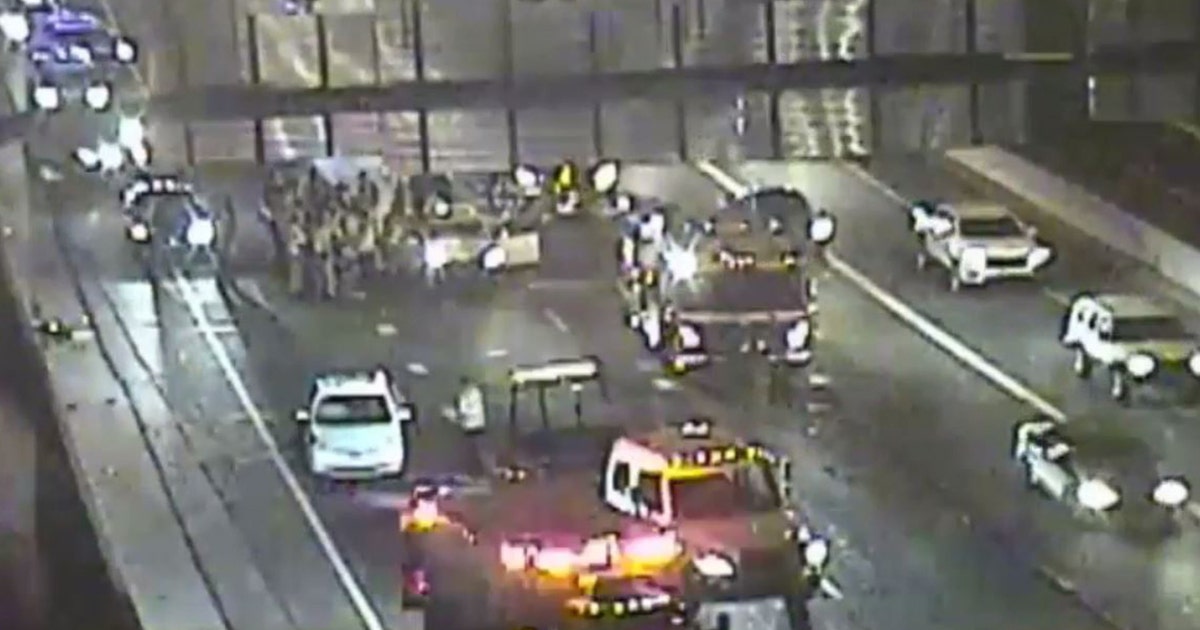 Crash on Loop 202 left seven injured | FOX 10 Phoenix