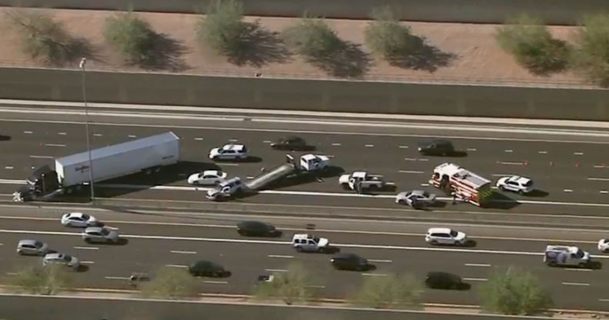 US 60 crash involving semi-truck caused severe delays | FOX 10 Phoenix