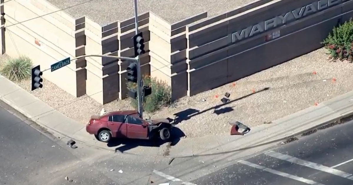 Two suffered life threatening injuries following crash in Glendale ...
