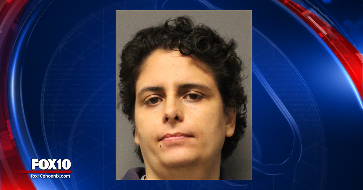 Caregiver accused of stealing $100k+ from elderly woman | FOX 10 Phoenix