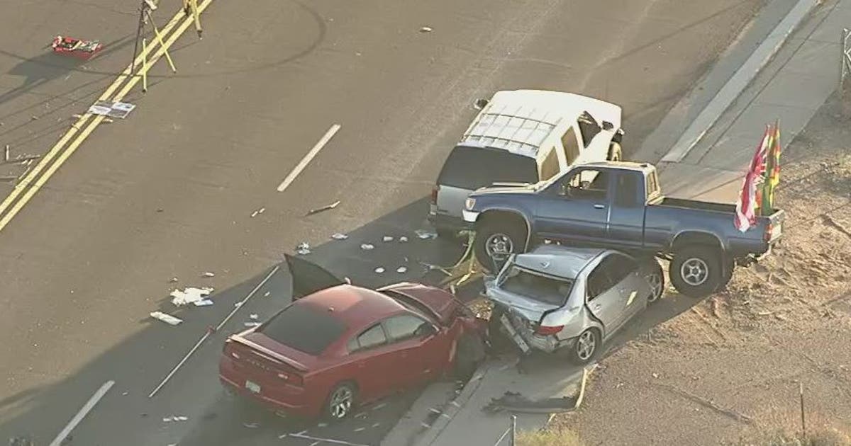 MCSO identifies man killed in 4-car pileup in Avondale | FOX 10 Phoenix