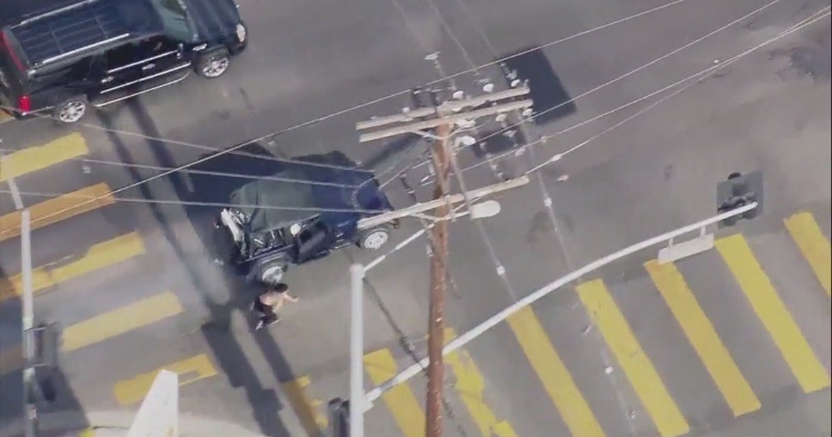 Police pursuit of possible robbery suspect ends in Valley Glen | FOX 10 ...