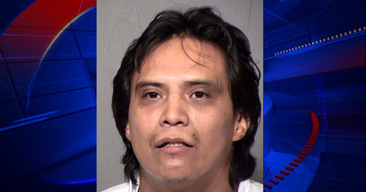Suspect accused of killing man at convenience store | FOX 10 Phoenix
