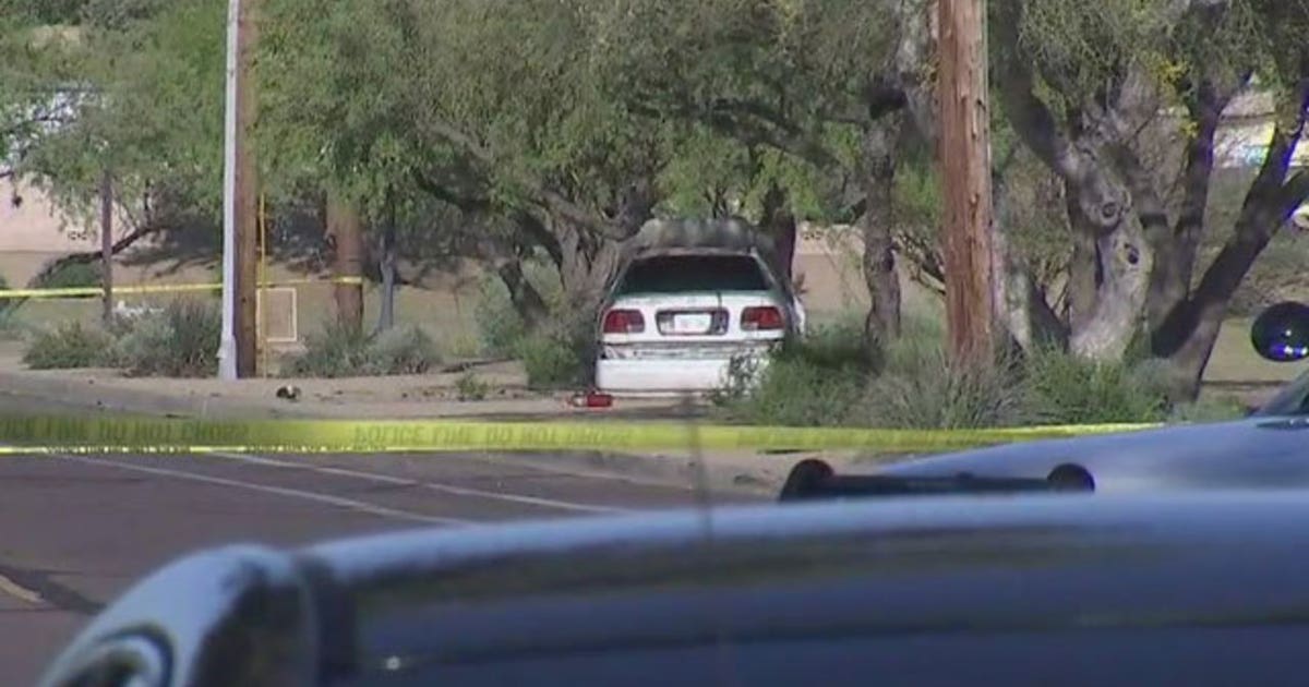 Body found in trunk of burning car in Phoenix | FOX 10 Phoenix