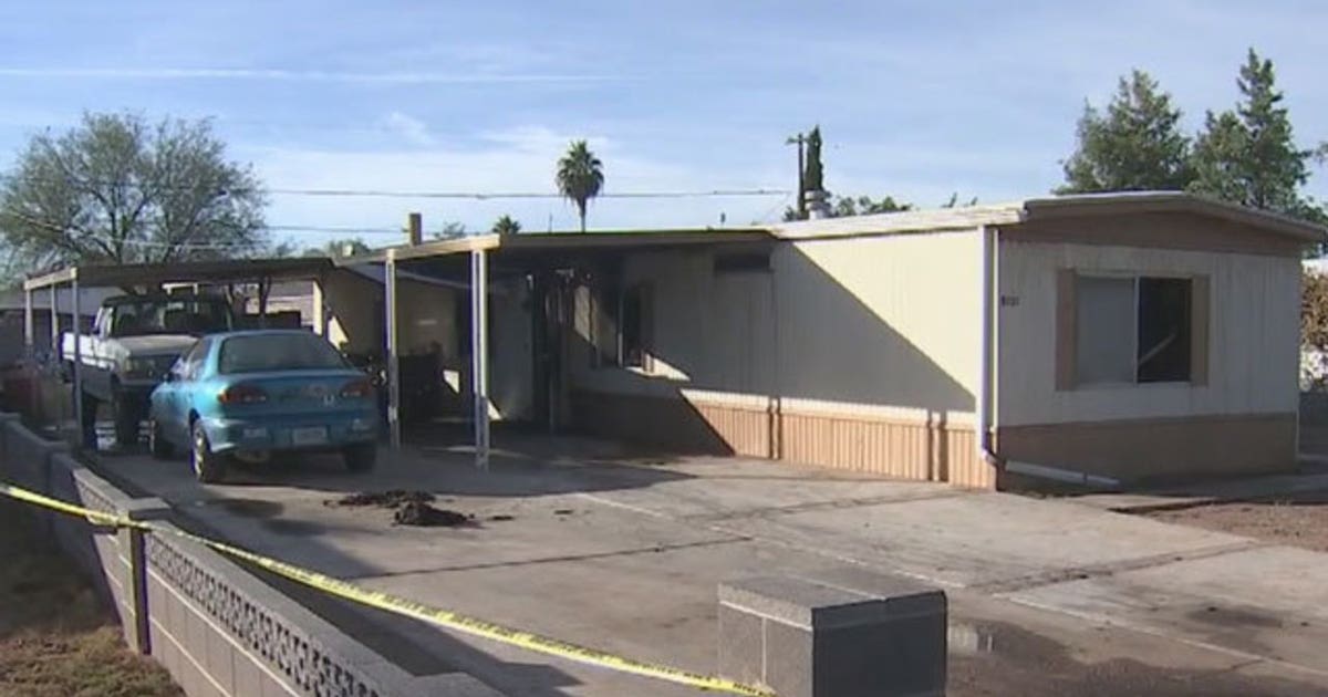 1 dead in Mesa mobile home fire | FOX 10 Phoenix