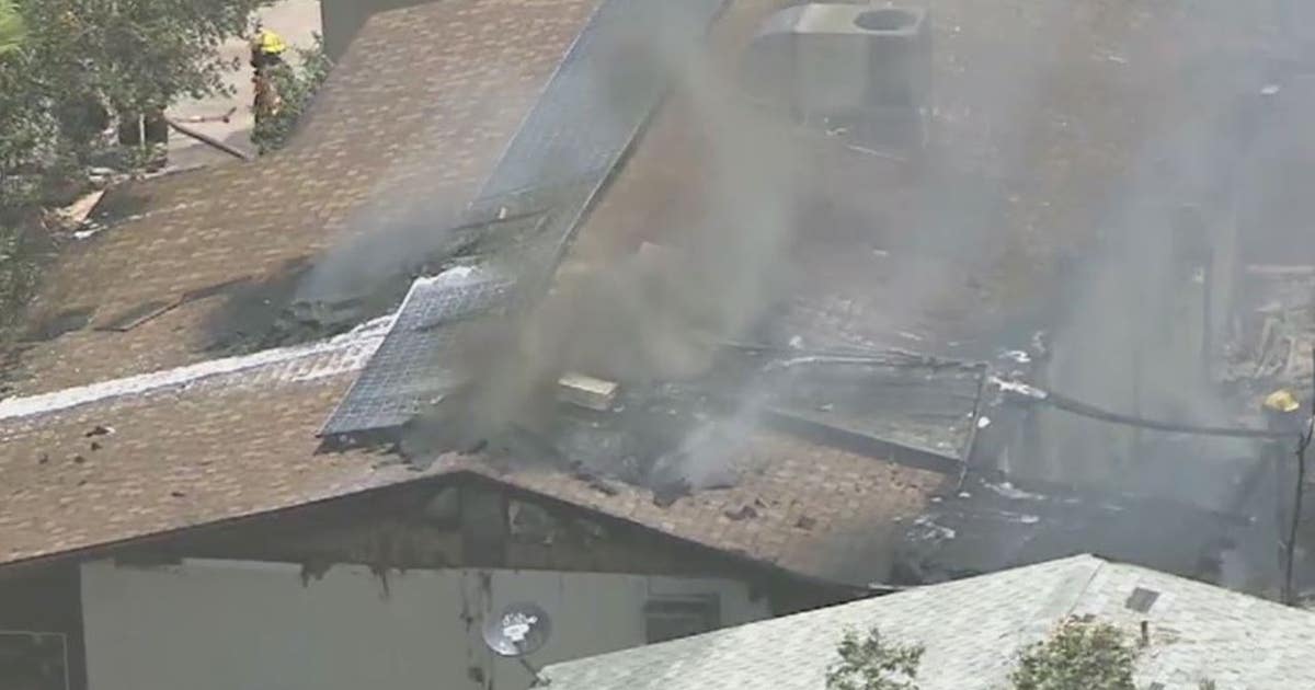 Three homes damaged in Phoenix fire | FOX 10 Phoenix
