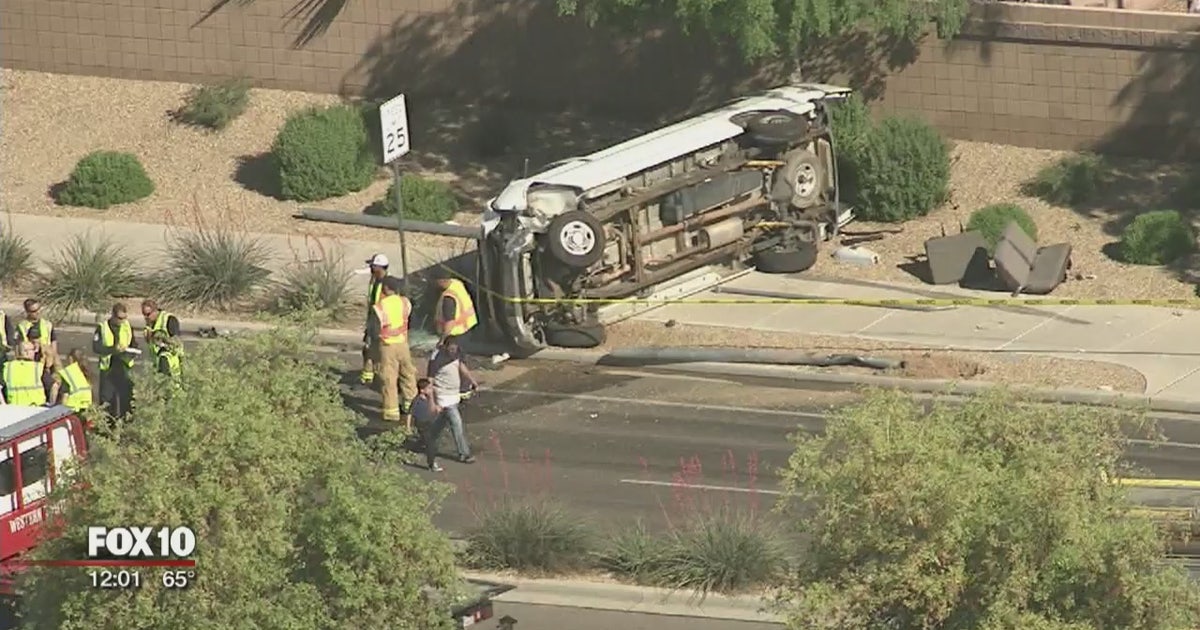 Children injured in rollover crash in Goodyear | FOX 10 Phoenix