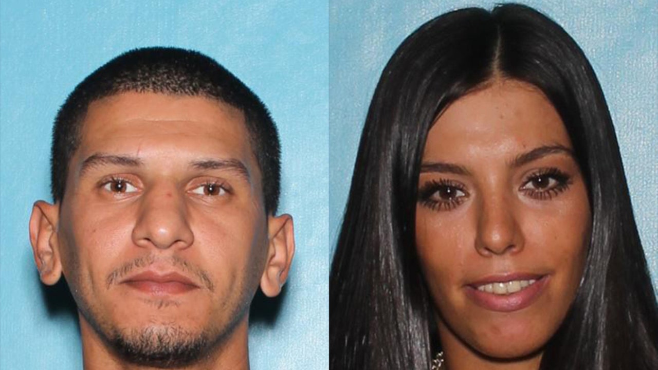 Peoria Police suspects ran into police precinct building prior to