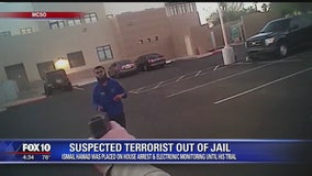 Arizona man accused of terrorism out of jail until his trial