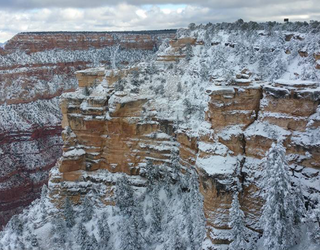Big Snow In Northern Arizona Storm Warning Remains In Effect