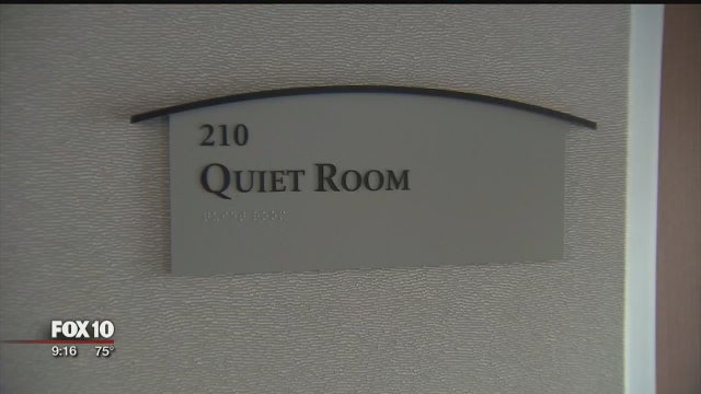 911 dispatcher quiet room: A place for operators to decompress