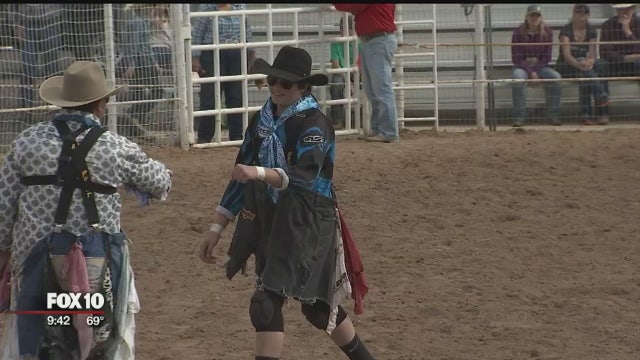 Family keeps bull fighters tradition alive