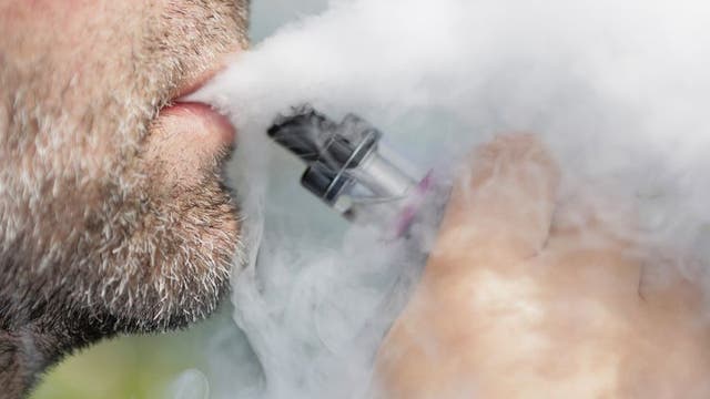 Officials: New Jersey reports first vaping-related death